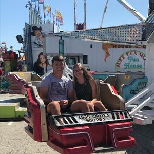 Meet your Posher, Avery